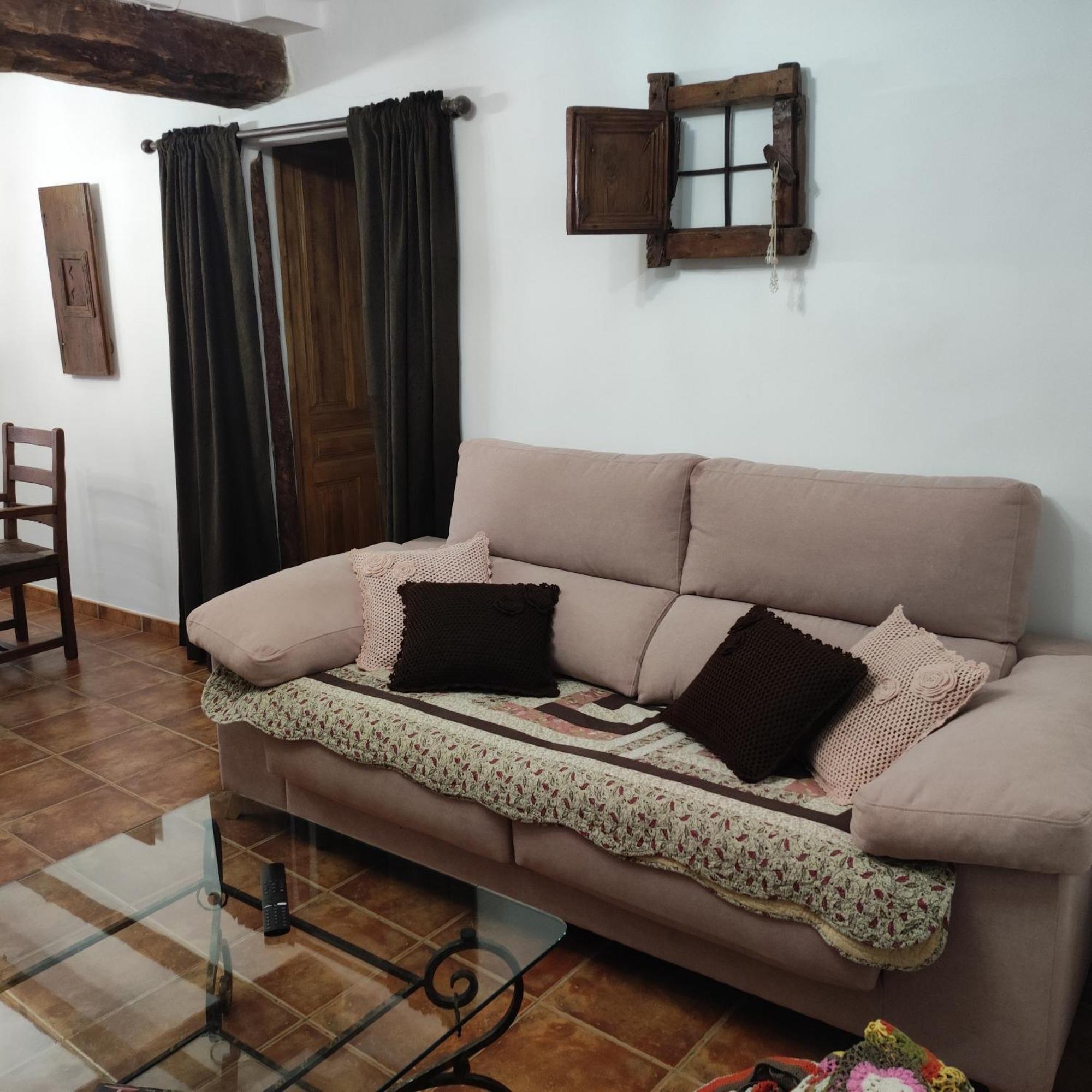 Alcoba Con Patio Del Siglo XIX Villa Villanueva de Viver ภายนอก รูปภาพ