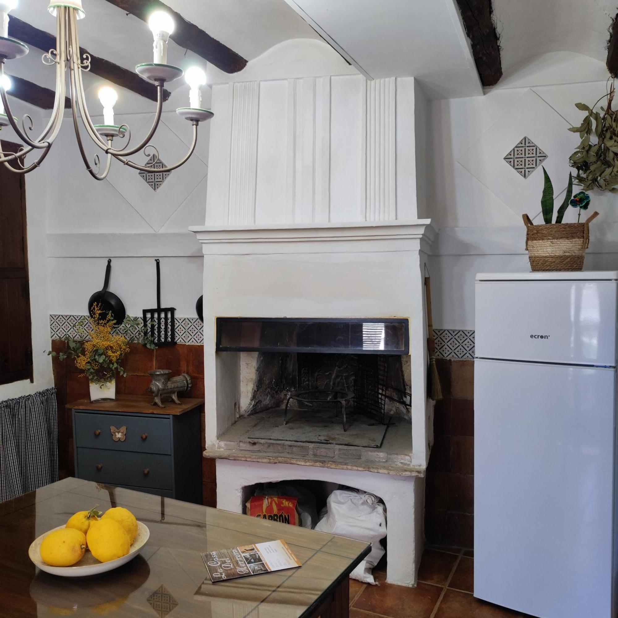 Alcoba Con Patio Del Siglo XIX Villa Villanueva de Viver ภายนอก รูปภาพ